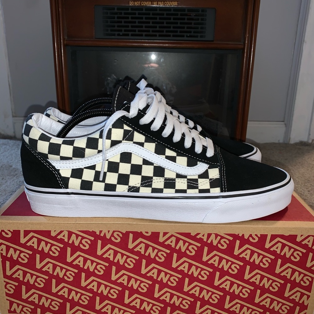 vans old skool checkered